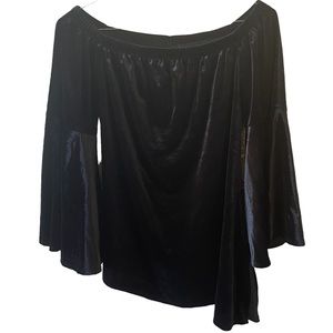 NY Collection velour fabric blouse flare bell bottom sleeves round elastic neck